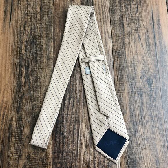 Michael Kors Neck Tie 100% Silk Pinstripe Business Professional Brown Blue - Picture 5 of 12